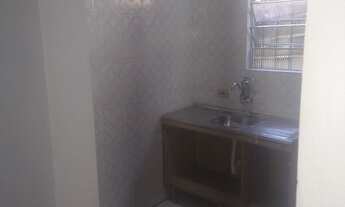 Imagem 4: Casa independente lado metrô capão