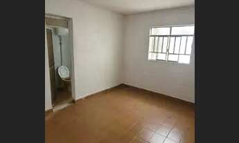 Imagem 3: Casa de fundo QE 34 Guará II