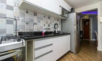 Imagem 7: 2 dormitórios, sacada com churrasqueira e vaga no bairro Petrópolis!