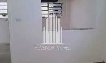 Imagem 5: Casa com 03 dormitórios sendo uma suíte, 2 vagas de garagem, lavanderia copa e cozinha