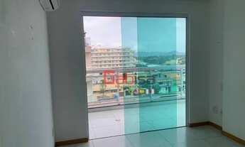 Imagem 3: Apartamento com 1 dormitório para alugar, 70 m² por R$ 2.035/mês - Braga - Cabo Frio/RJ