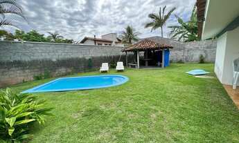 Imagem 2: Casa para aluguel possui 241 metros quadrados com 4 quartos