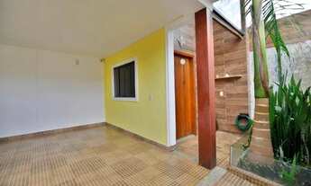 Imagem 3: Casa nova na Vila Planalto. Vista para o Lago Paranoá. Próxima a igreja