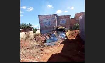 Imagem: Lote localizado no jardim servilha em senador