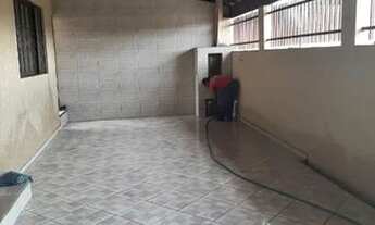 Imagem: Casa à venda, 2 quartos, 1 suíte, 4 vagas