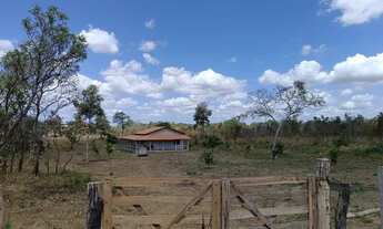 Imagem 3: Vendo Sítio com poço artesiano e casa