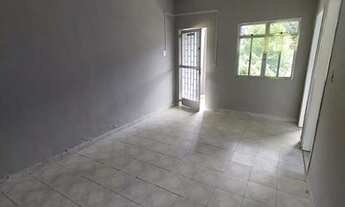 Imagem 6: ALUGO EXCELENTE CASA COM TERRENO 8X30