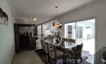 Imagem 4: Excelente e espaçoso sobrado com 4 dormitórios e 4 suítes - Jardim da Saúde