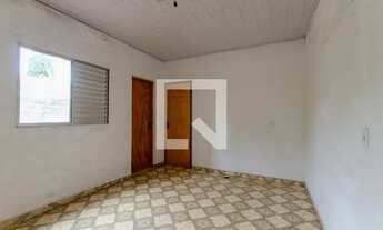 Imagem 2: Casa para Aluguel - Vila Mangalot, 1 Quarto, 42 m2