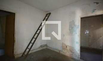 Imagem 2: Casa à Venda - Irajá, 2 Quartos, 304 m2