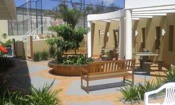 Imagem 4: Vila do Rio - 2qts todo decorado em frente ao Metrô- Vila da Penha