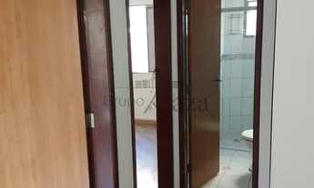 Imagem 3: Apartamento para aluguel e venda possui 50 metros quadrados com 2 quartos