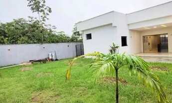 Imagem 3: Casa de condomínio para venda possui 242 metros quadrados com 3 quartos