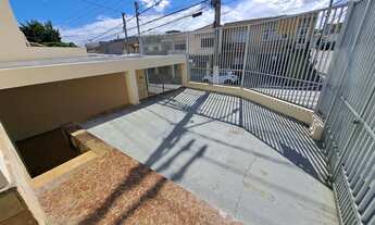 Imagem 3: Casa Térrea de 200m2 com 3 dorms e 3vgs no Jd. Independência prox ao Pq. S. Lucas p/ Locaç