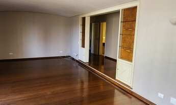 Imagem 2: Apartamento para aluguel e venda possui 274 metros quadrados com 4 quartos