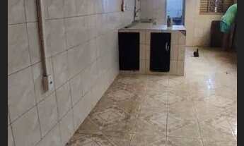 Imagem 5: Vendo Casarão ao lado Supermercado Lider/ Praça Brasil, Umarizal, Belém/Pa