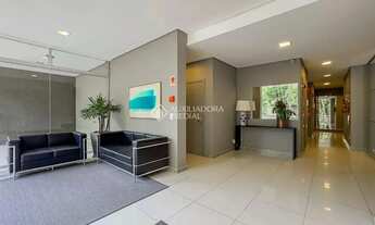 Imagem 7: Venha morar em frente a uma charmosa praça!