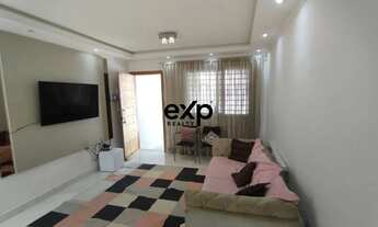 Imagem 2: Casa à venda com três quartos e duas vagas no Jardim Campo Grande - São Paulo/SP