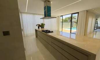 Imagem 7: Sobrado para venda com 400 metros quadrados com 5 quartos