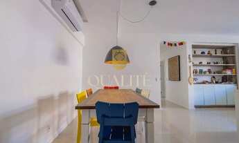 Imagem 6: Apartamento pé na areia, área privativa de 112m², 3 dormitórios (1 suíte), 2 vagas de gara