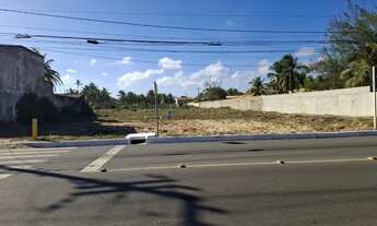 Imagem 4: Terreno em frente a praia de Aruana