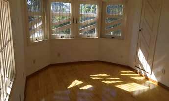 Imagem 10: Alugo/Vendo casa com 7 dormitório no Bairro Riviera Fluminense