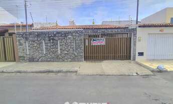 Imagem: Casa Na Rua Dr. Lauro Maia Para Aluguel