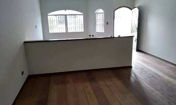 Imagem 2: Sobrado com 3 dormitórios à venda, 237 m² por R$ 899.999,90 - Parque Jaçatuba - Santo Andr