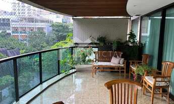 Imagem: INCRIVEL APARTAMENTO COM VARANDA NA QUADRA