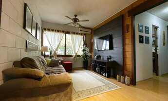 Imagem 2: Apartamento com 2 dormitórios e 2 vagas de garagem cobertas no bairro Tristeza