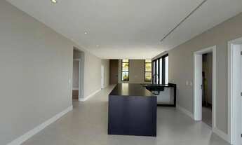 Imagem 6: Imóvel para venda possui 204 metros quadrados com 3 quartos em Interlagos - Vila Velha - E