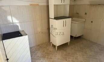 Imagem 7: Imóvel para aluguel tem 223 metros quadrados com 3 quartos