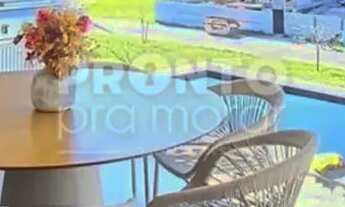 Imagem: 326m² Casa Mobiliada com 5 Quartos, Piscina