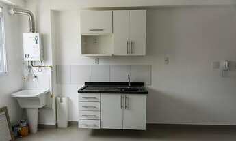 Imagem 3: No Brás, próximo ao metrô - 01 suíte com armários, para venda