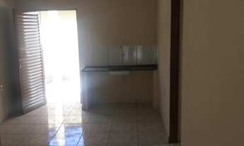 Imagem 7: Imóvel possui Lavajato , casa e duas kitnites , com renda de aluguel , jardim novo mundo