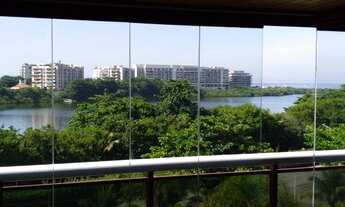 Imagem 3: Lindo apartamento reformado no Park Palace com vista lagoa e mar