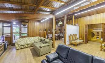 Imagem 6: Casa bem localizada para venda em Campos do Jordão ao lado do Senac