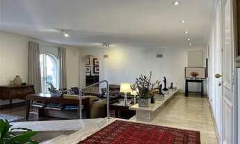 Imagem: Apartamento com 4 Dormitorio(s) localizado(a)