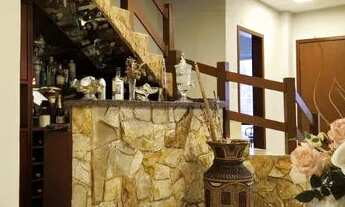 Imagem 3: Casa de 5 dormitórios no Centro de Florianópolis