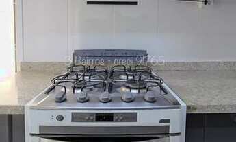 Imagem 12: Apartamento claro, repleto de armários, andar alto, loclização nobre