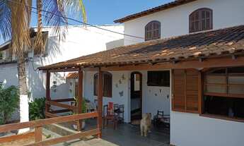 Imagem 1: Casa de condomínio para venda tem 160 metros quadrados com 3 quartos