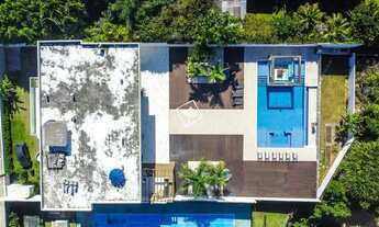 Imagem 4: Casa na praia do Estaleirinho em Balneário Camboriú