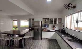 Imagem 7: Sobrado Alto Padrão em Rua Fechada