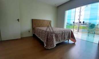 Imagem 3: ED-Casa com piscina de 3 Quartos com Suíte e Closet em Morada de Laranjeiras