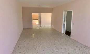 Imagem 3: Apartamento de 2 dormitórios no Centro Histórico