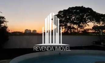 Imagem 5: Sobrado na Cidade Jardim com 6 Suítes e 8 Vagas