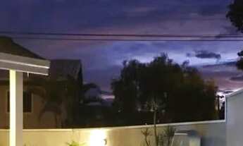 Imagem 3: Casa de condomínio para aluguel possui 217 metros quadrados com 3 quartos no Urbanova