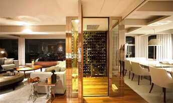 Imagem 3: Lindíssimo! Único ! 4 suítes, 6 vagas, área gourmet! Vista Magnífica! Panamby