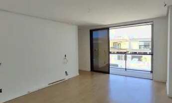 Imagem 7: Casa alto padrâo com 4 quartos sendo 3 suítes no Recreio