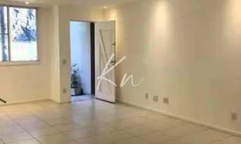 Imagem 4: Casa Duplex com 235m2, composta por 5 quartos,sendo 3 suites condomínio fechado